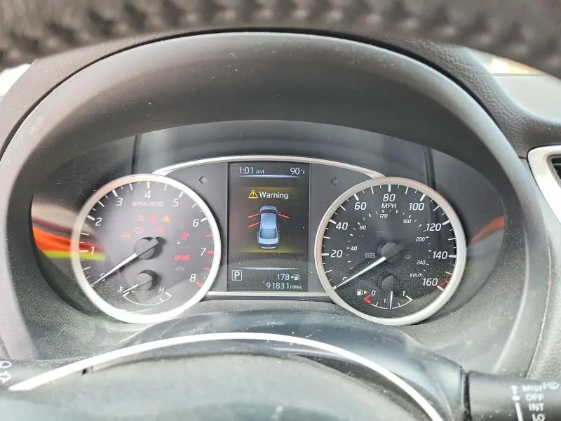 2017 NISSAN SENTRA SV  
