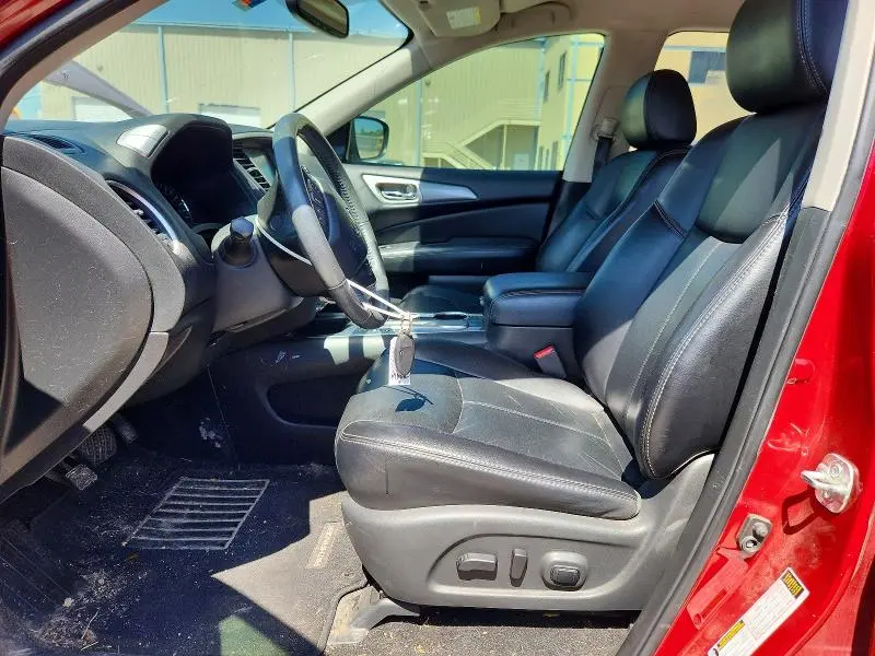 2018 NISSAN PATHFINDER SL  