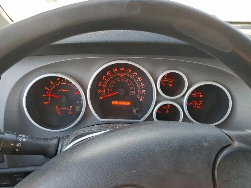 2011 TOYOTA TUNDRA CREWMAX SR5  