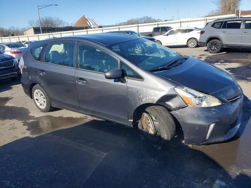 2012 TOYOTA PRIUS V   
