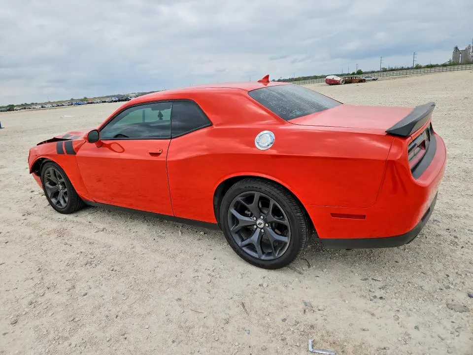 2018 DODGE CHALLENGER SXT  