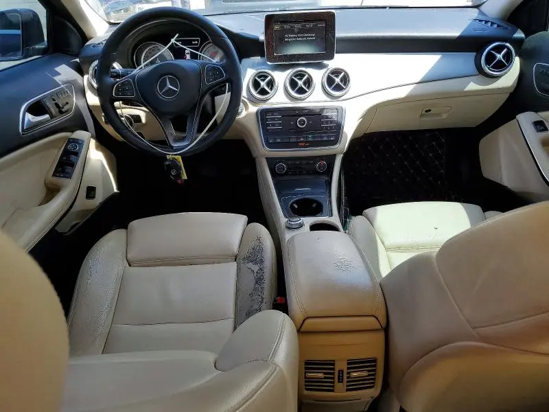 2017 MERCEDES-BENZ GLA 250 4MATIC  