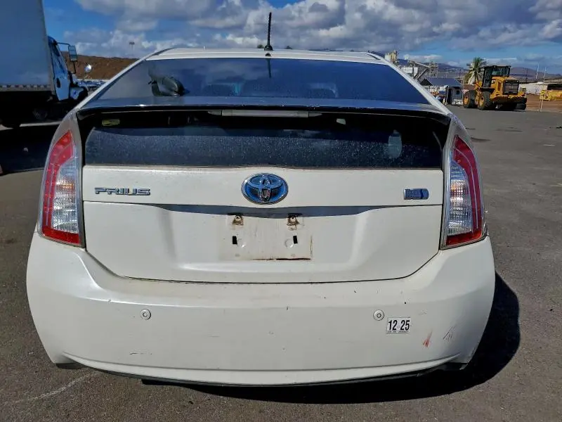 2013 TOYOTA PRIUS   