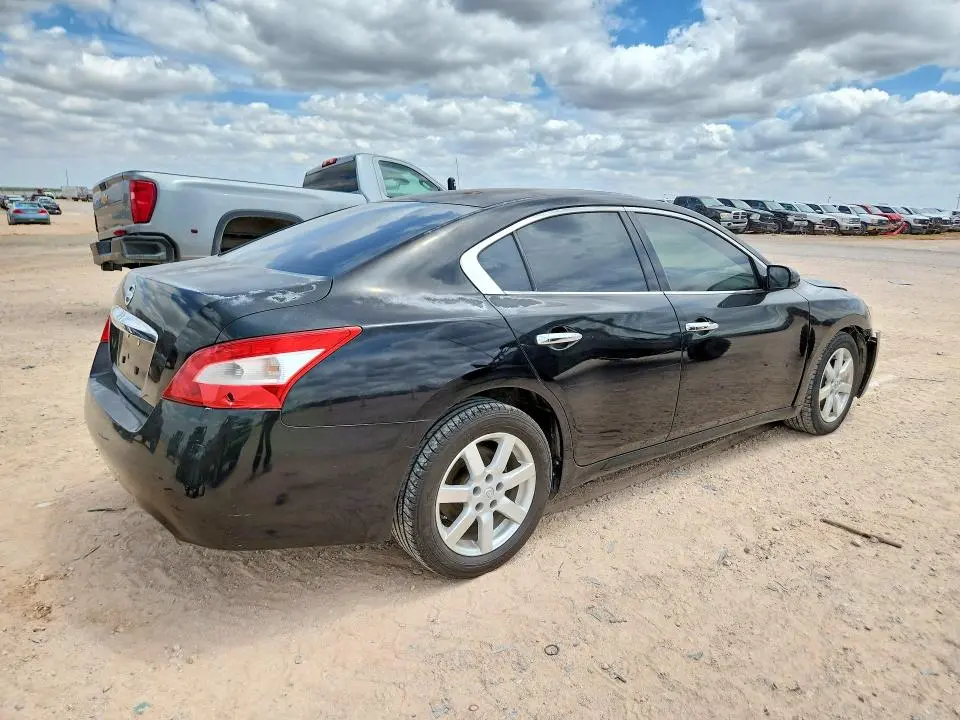 2011 NISSAN MAXIMA 3.5 S  