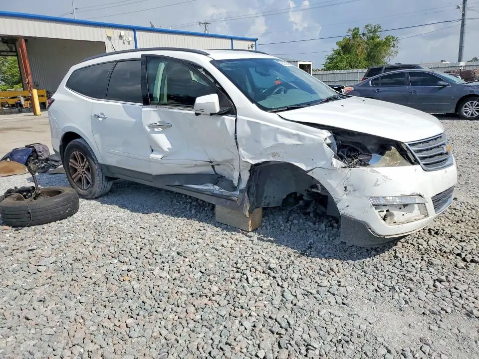 2016 CHEVROLET TRAVERSE LT  
