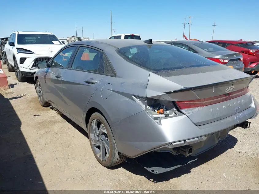 2025 HYUNDAI ELANTRA SEL SPORT