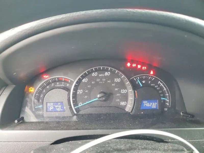2012 TOYOTA CAMRY LE  