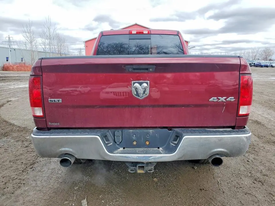 2018 RAM 1500 SLT  