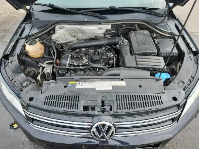 2013 VOLKSWAGEN TIGUAN S  