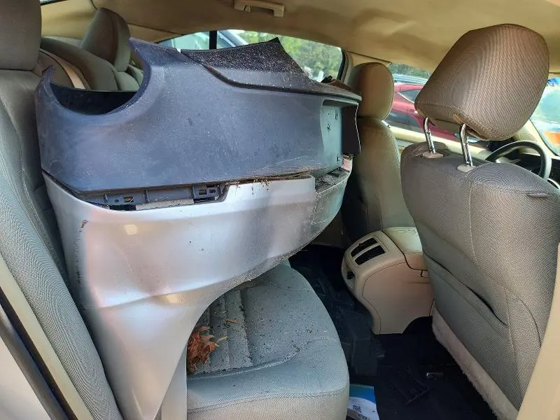 2015 FORD TAURUS SE  