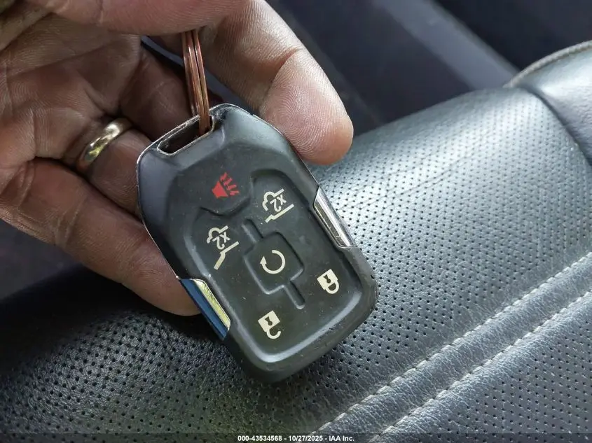 2016 GMC YUKON DENALI