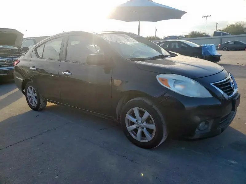 2012 NISSAN VERSA S