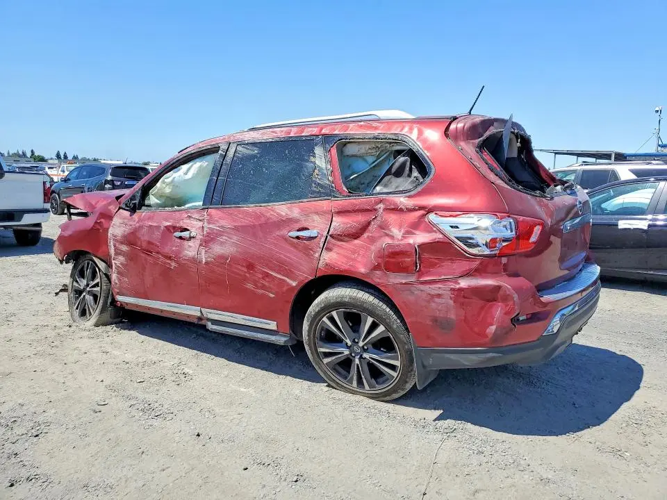2017 NISSAN PATHFINDER PLATINUM  