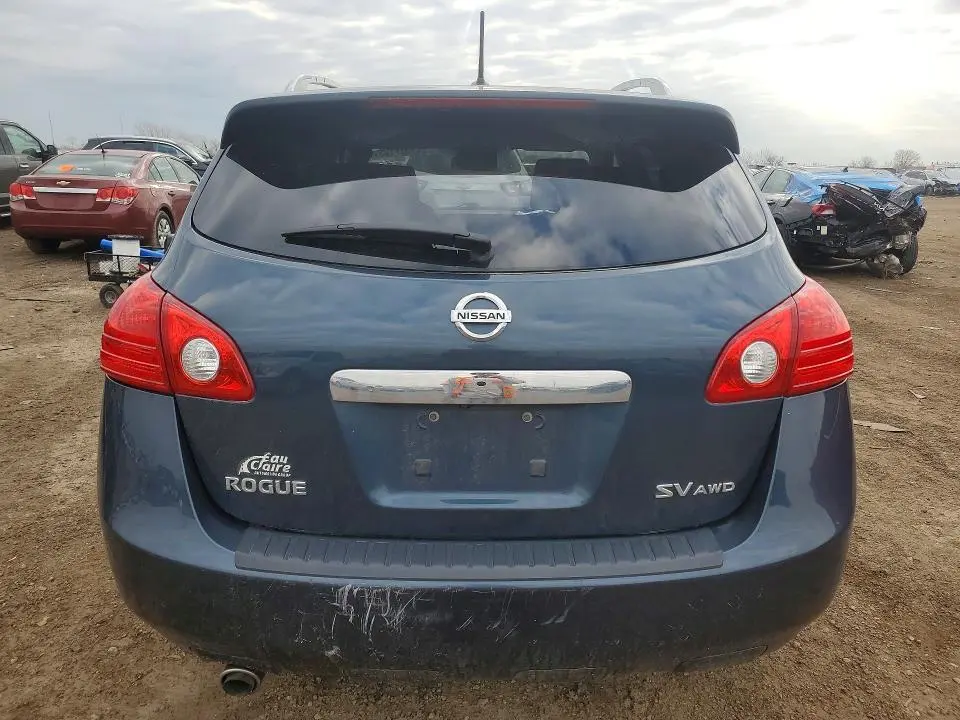 2013 NISSAN ROGUE S  