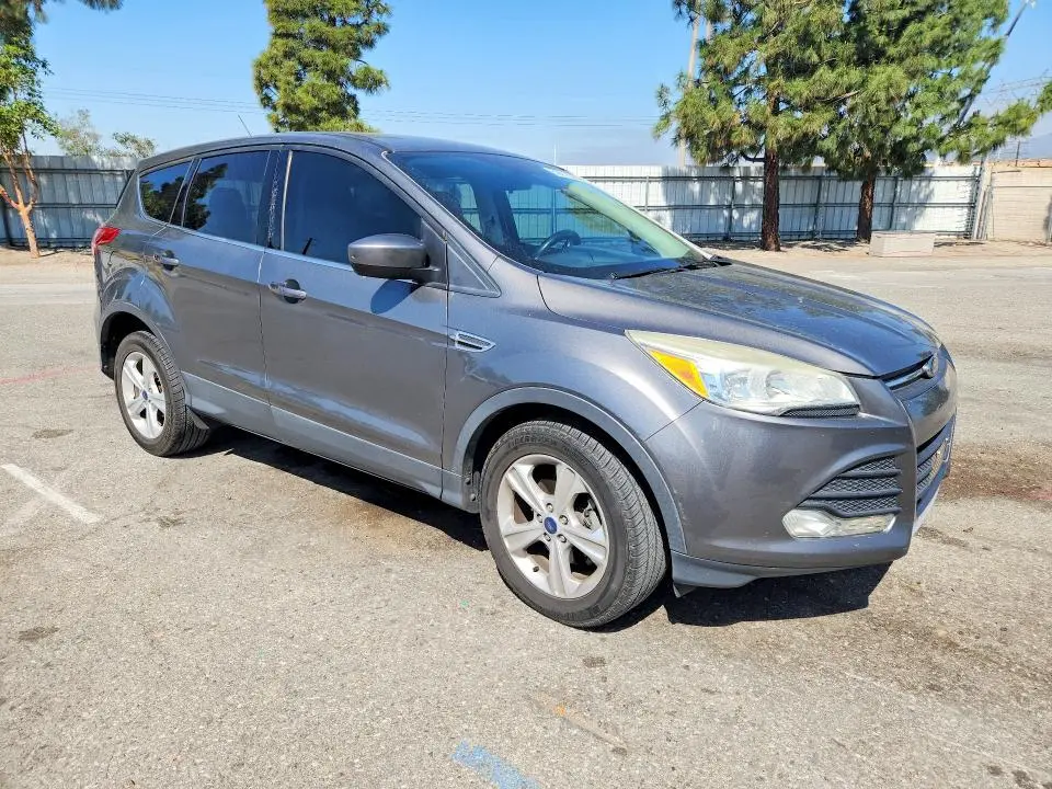 2014 FORD ESCAPE SE  
