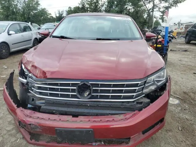 2018 VOLKSWAGEN PASSAT SE  