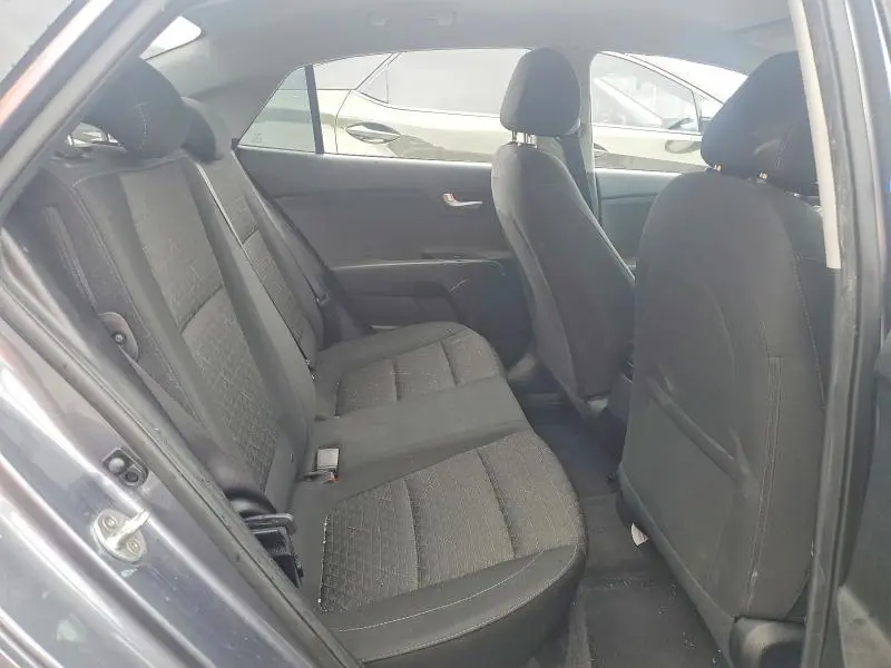 2019 KIA RIO S  