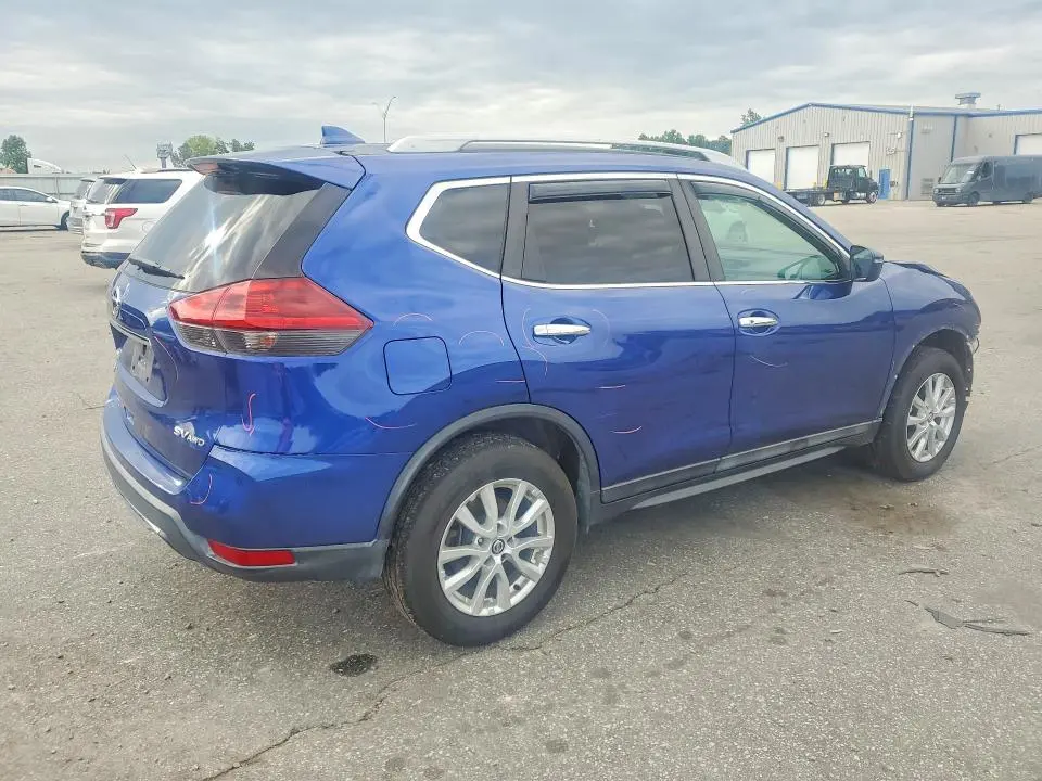 2018 NISSAN ROGUE SV  