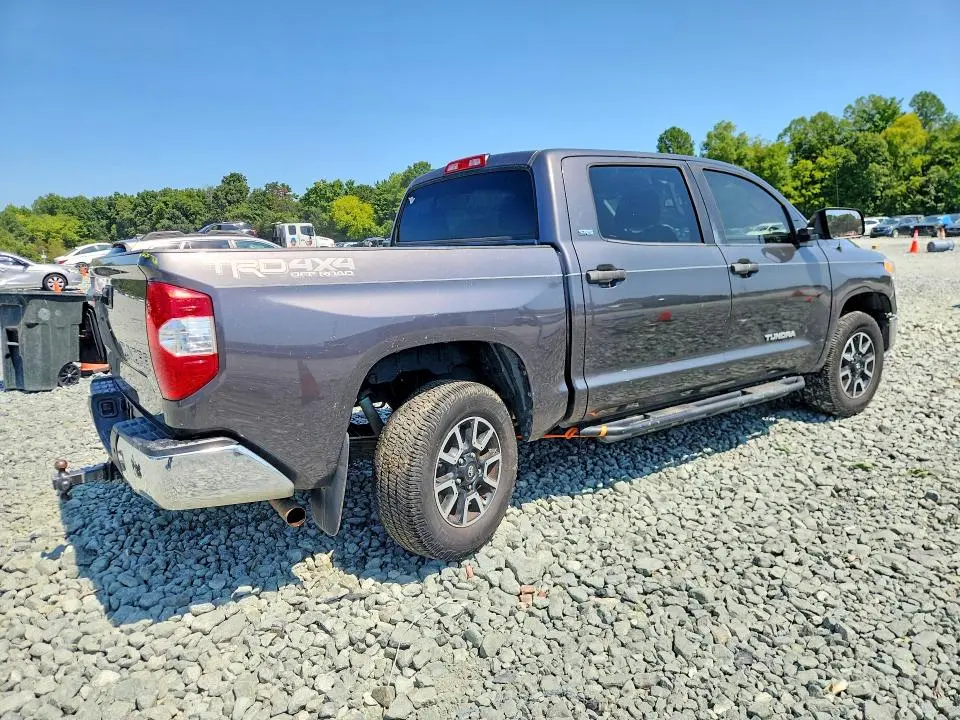 2015 TOYOTA TUNDRA SR5  