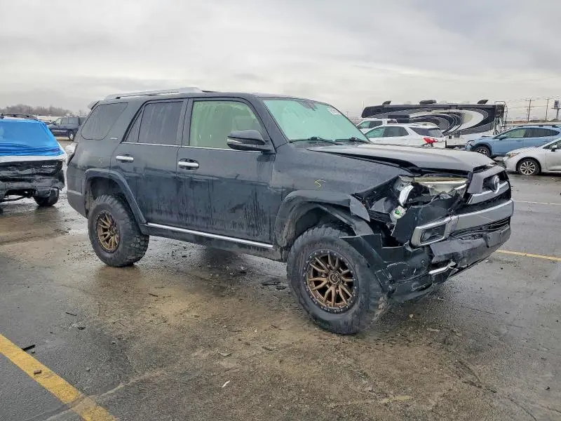 2014 TOYOTA 4RUNNER SR5  