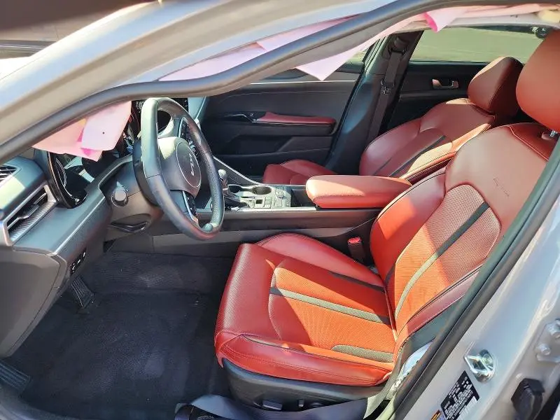 2023 KIA K5 GT LINE  