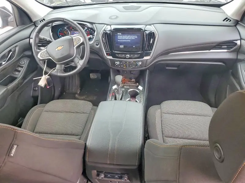 2021 CHEVROLET TRAVERSE LT  