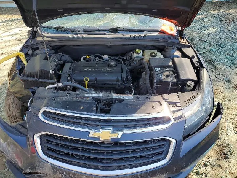 2015 CHEVROLET CRUZE LS  