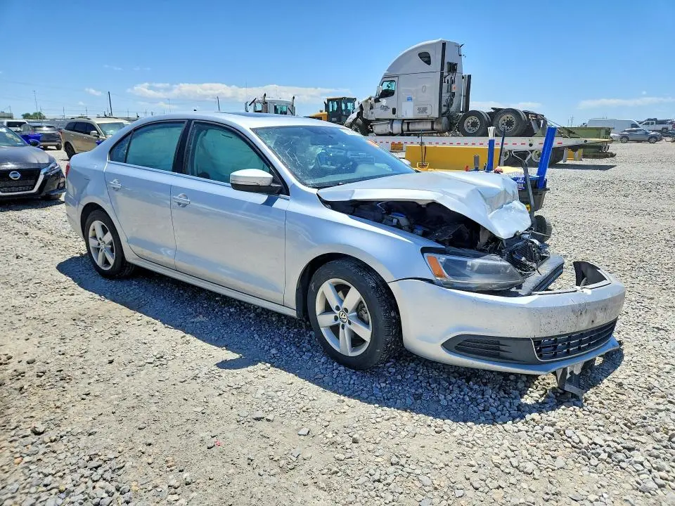 2014 VOLKSWAGEN JETTA TDI  