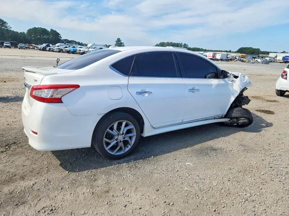 2015 NISSAN SENTRA SR  