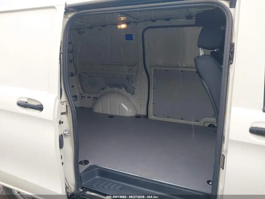2019 MERCEDES-BENZ METRIS  