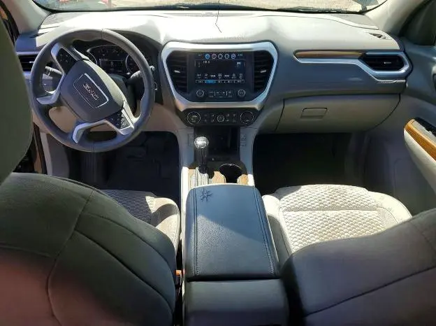 2017 GMC ACADIA SLE  