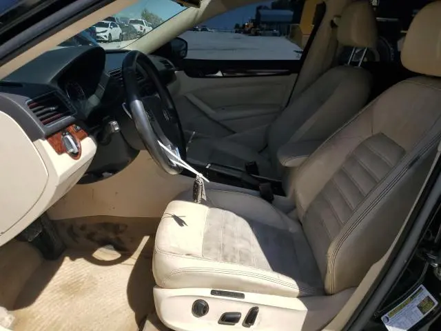2013 VOLKSWAGEN PASSAT SEL  