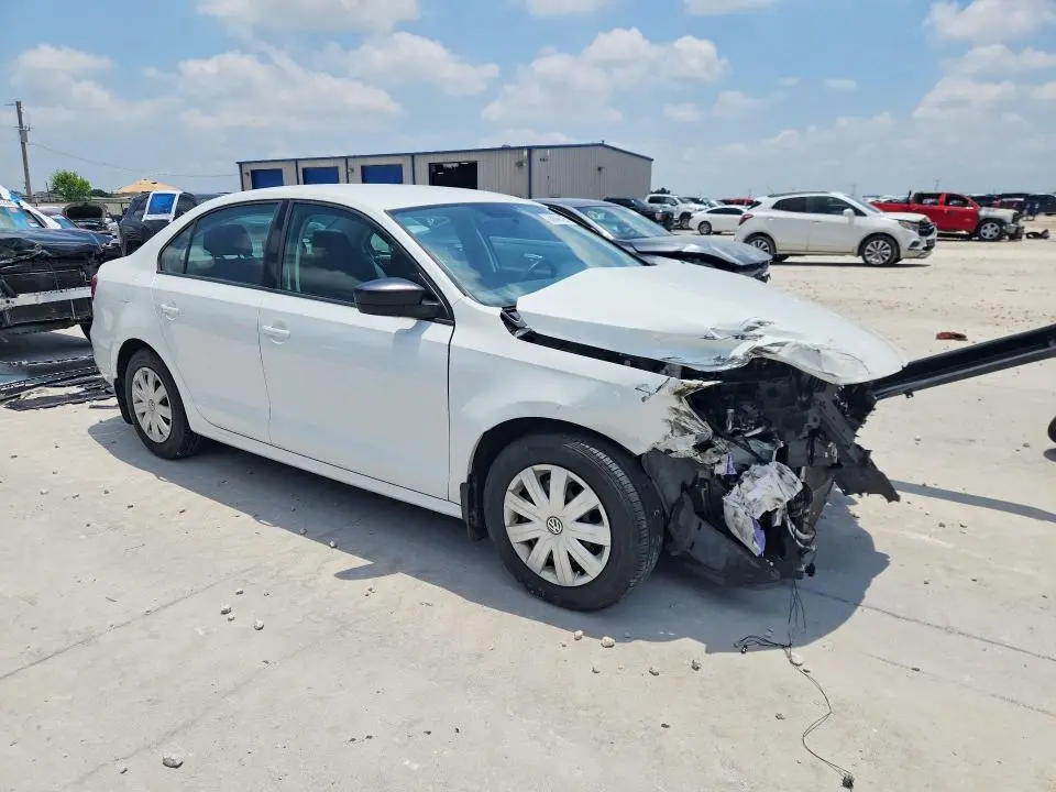 2015 VOLKSWAGEN JETTA BASE  