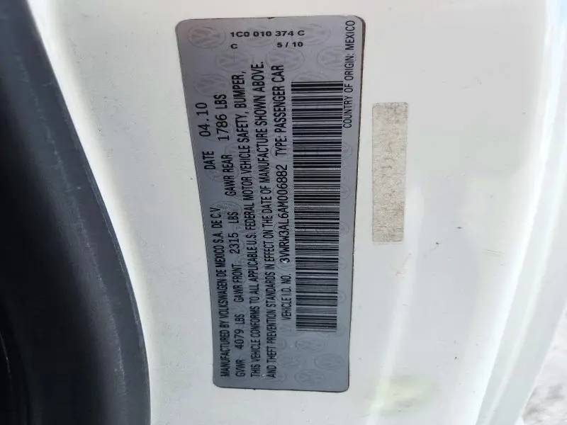 2010 VOLKSWAGEN NEW BEETLE 2.5L  