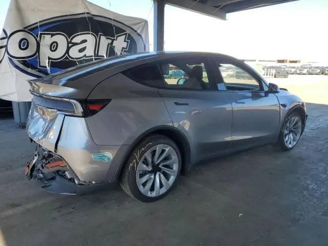 2026 TESLA MODEL Y
