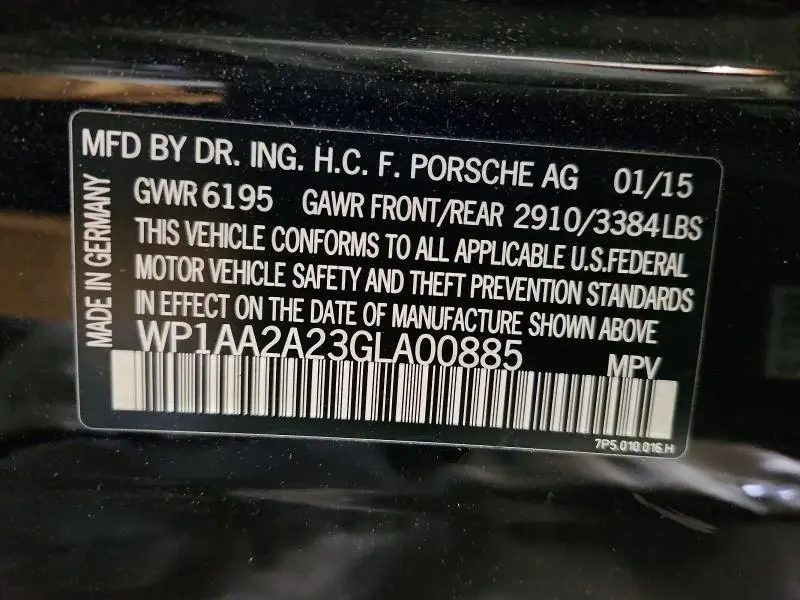 2016 PORSCHE CAYENNE   