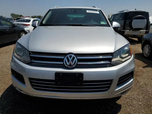 2012 VOLKSWAGEN TOUAREG V6  