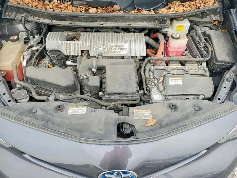 2017 TOYOTA PRIUS V TWO  