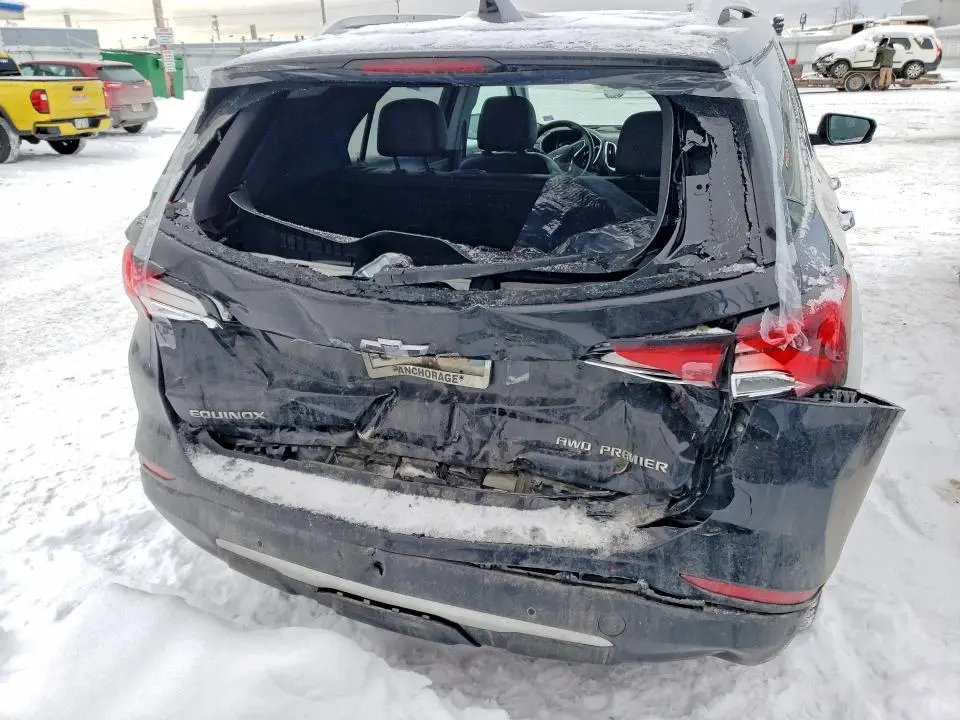 2022 CHEVROLET EQUINOX PREMIER  