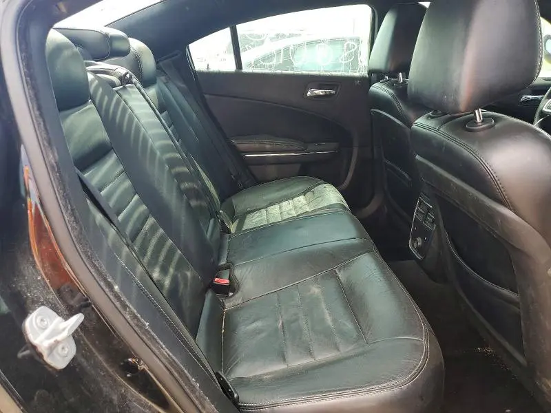 2013 DODGE CHARGER SE  