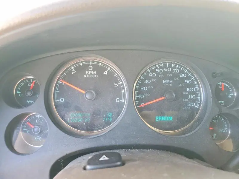 2013 CHEVROLET SUBURBAN K1500 LTZ  