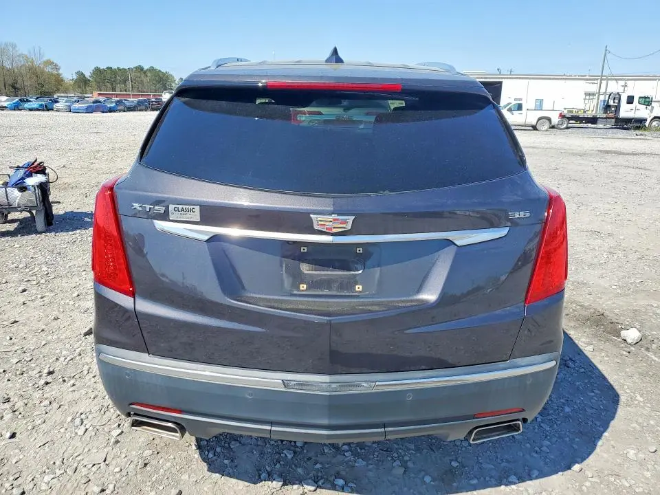 2017 CADILLAC XT5 LUXURY  