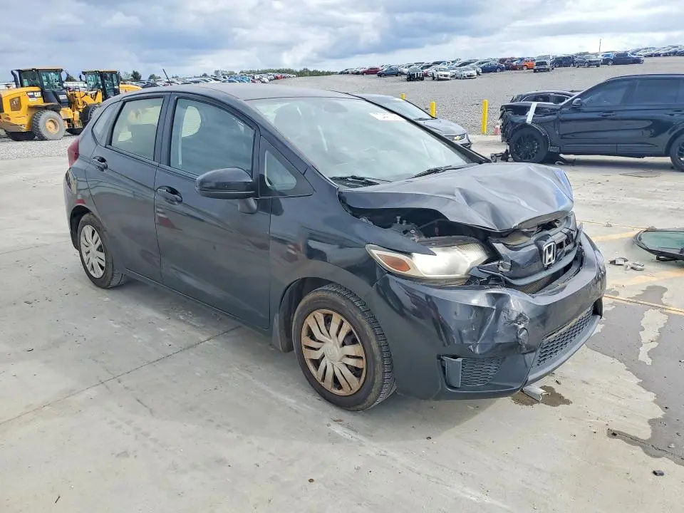 2016 HONDA FIT   