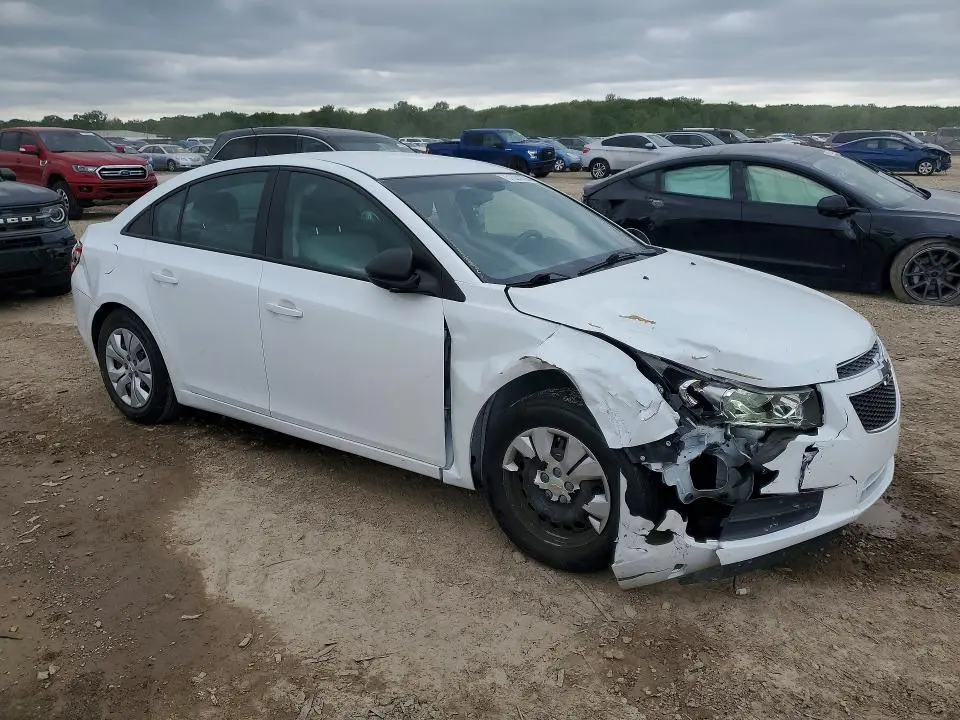 2015 CHEVROLET CRUZE LS  
