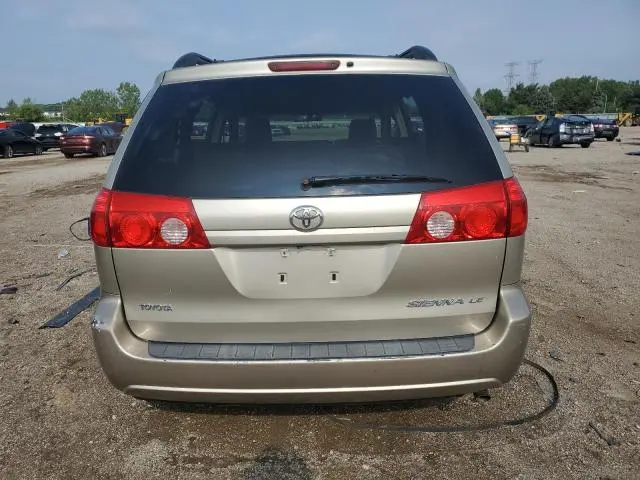 2010 TOYOTA SIENNA CE  