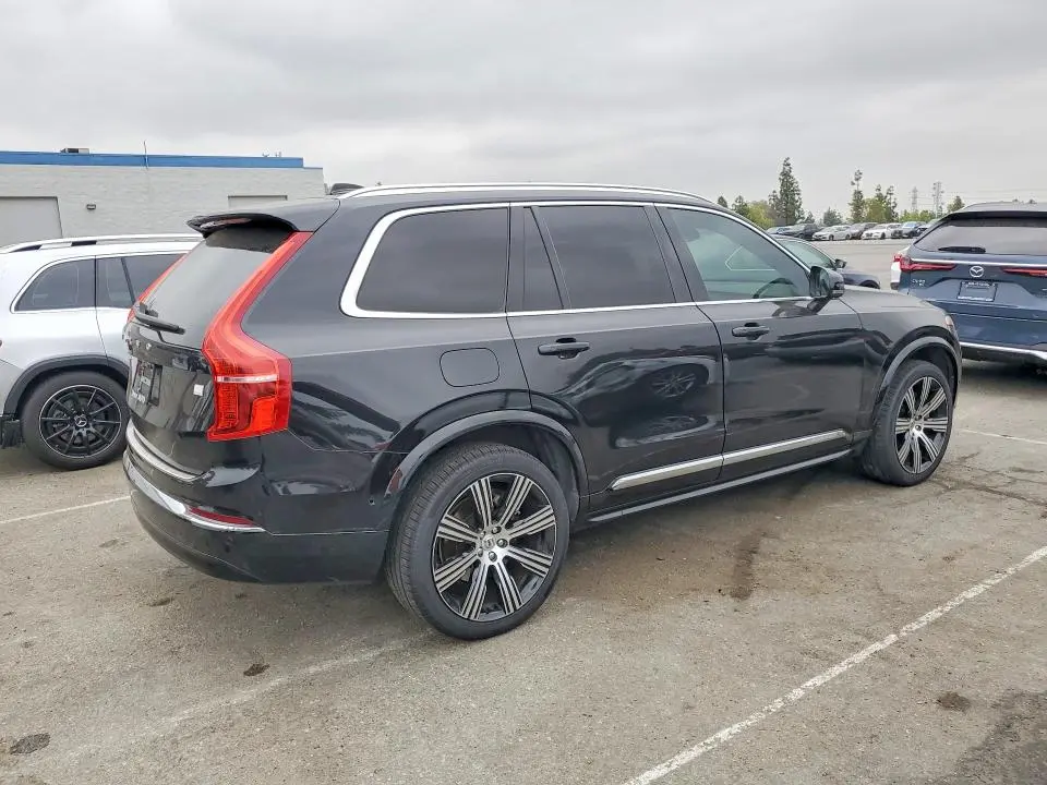 2023 VOLVO XC90 PLUS  