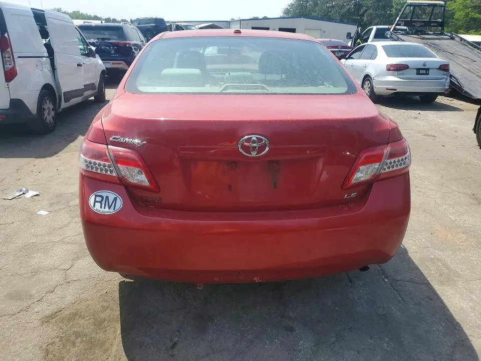 2011 TOYOTA CAMRY LE  