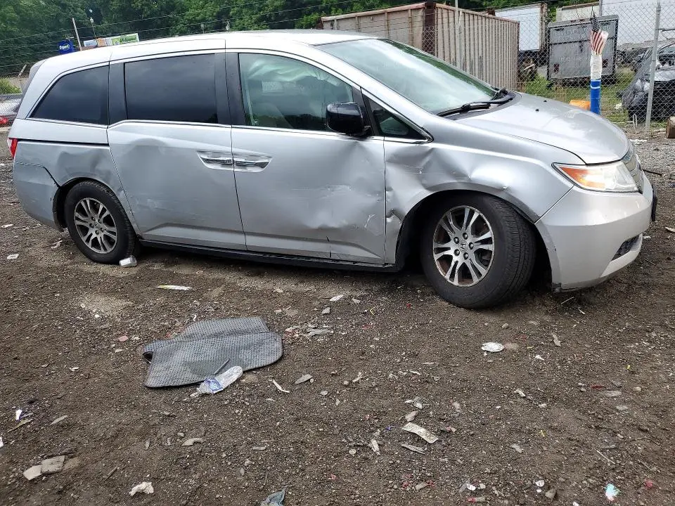 2011 HONDA ODYSSEY EX  