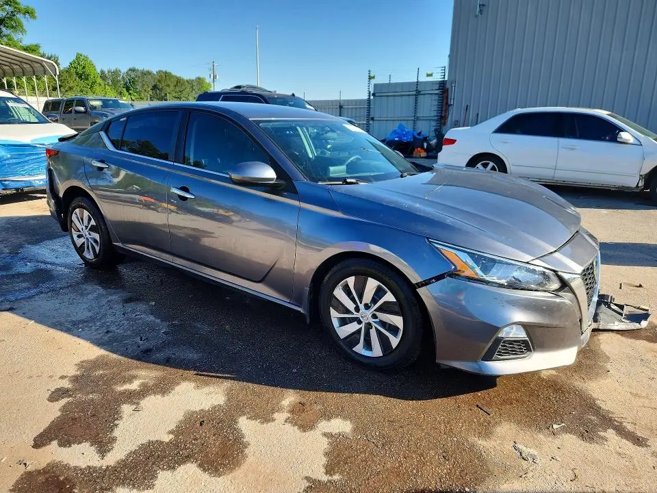 2020 NISSAN ALTIMA S  
