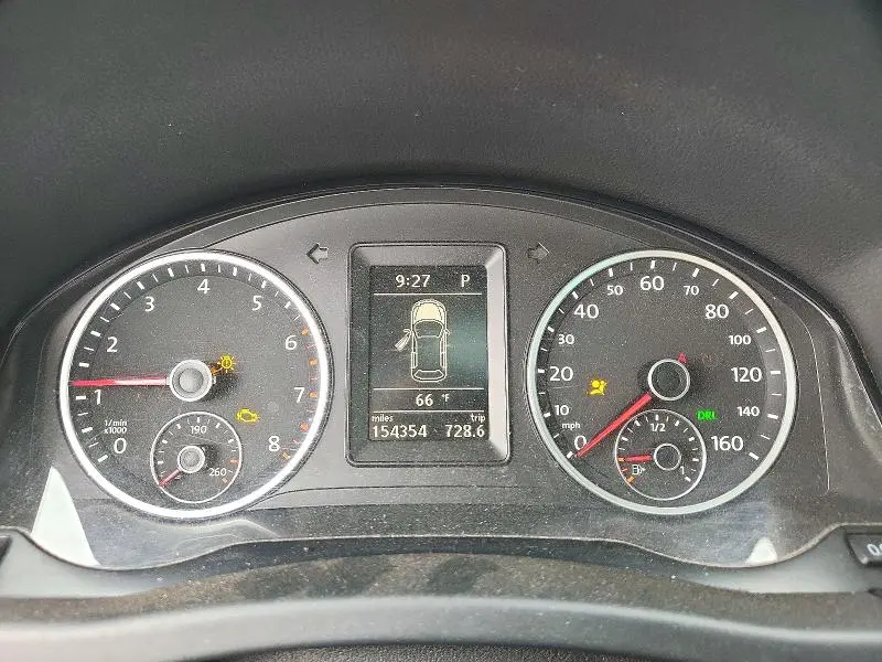 2012 VOLKSWAGEN TIGUAN S  